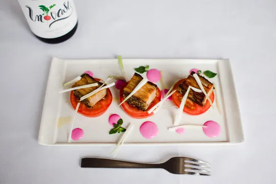 Inovasi — American restaurant in Lake Bluff