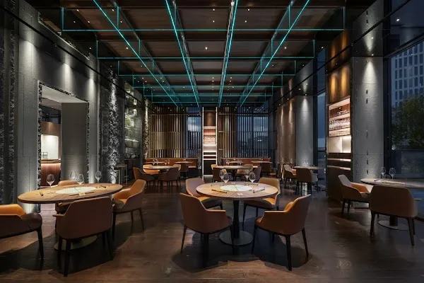 Iyo Kaiseki — Fusion restaurant in Milan