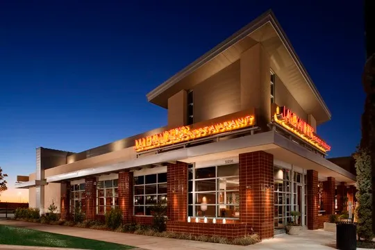 J. Alexander's Jacksonville — American restaurant in Jacksonville