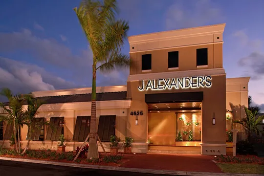 J. Alexander's Palm Beach Gardens — American restaurant in Palm Beach