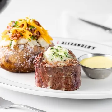 J. Alexander’s The Battery — American restaurant in Atlanta