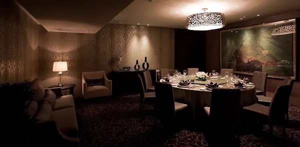 J Garden — Cantonese restaurant in Taipei City