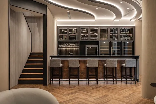 J parc — French restaurant in Kaohsiung City