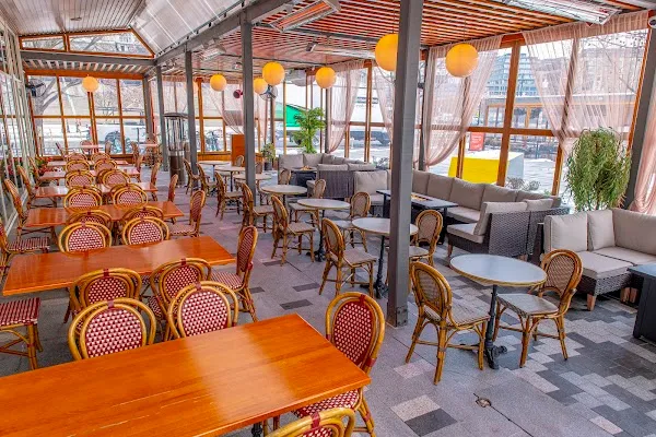 Jackie — American restaurant in Washington