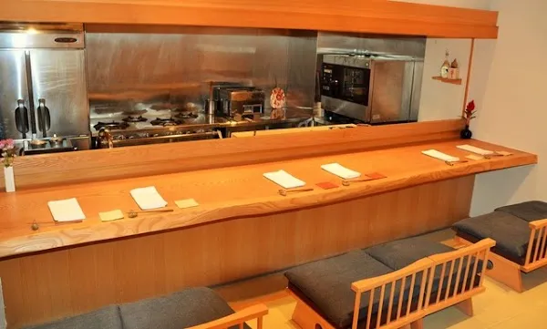 Japanese Cuisine Otsuka Yosuke — Kappo restaurant in Tokyo