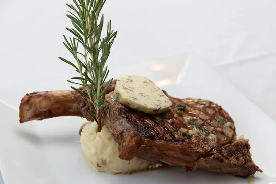Johnny's Cafe — Italian American restaurant in Margate City