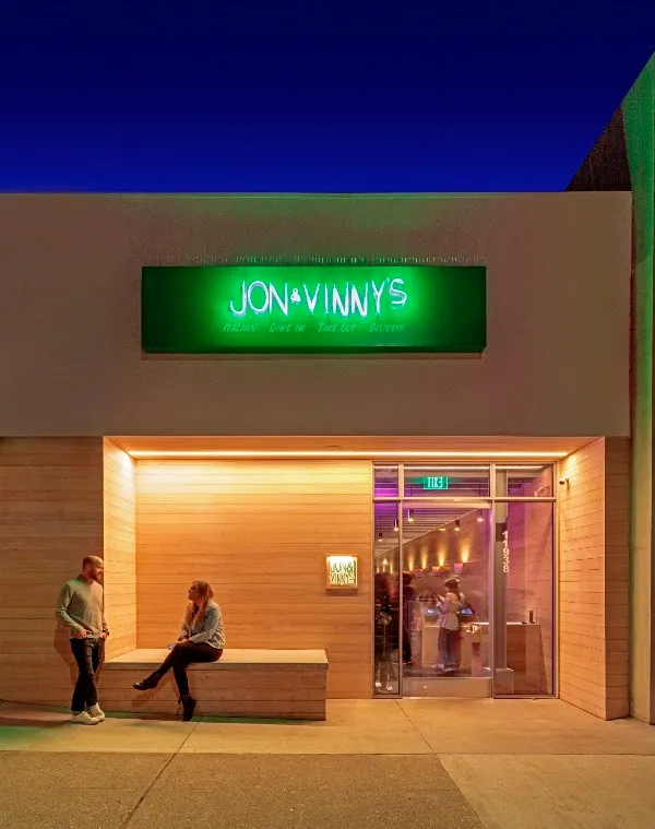 Jon & Vinny's - Brentwood — Italian restaurant in Los Angeles
