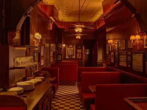 JR & Son — Italian American restaurant in New York