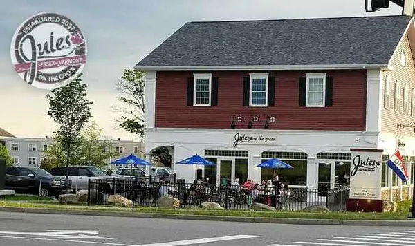 Jules on the Green — American restaurant in Essex Junction