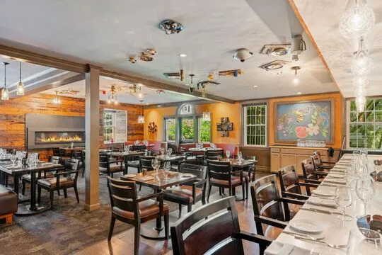 Junction — American restaurant in Burlington