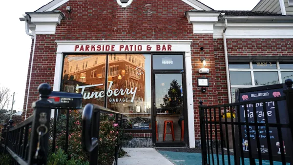 Juneberry Garage — American restaurant in Washington D.C.