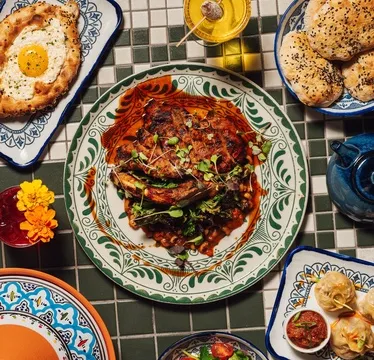 KARRAVAAN — International restaurant in Washington D.C.