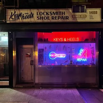 Keys & Heels — Cocktail Bar restaurant in New York
