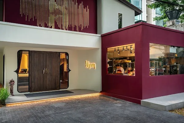 KHAAN — Thai restaurant in Bangkok