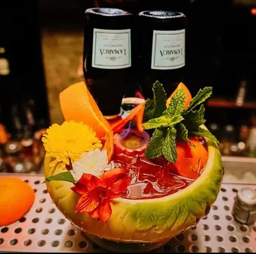 King of Cups — Cocktail Bar restaurant in Chicago