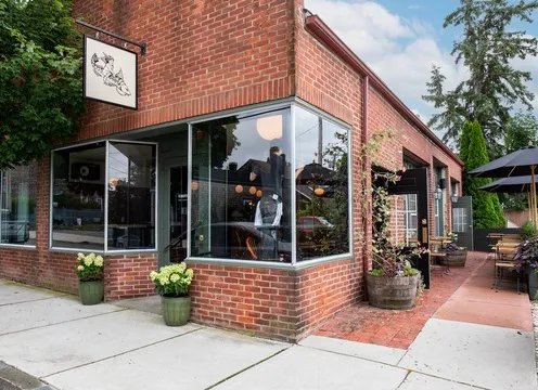 Kingfish Restaurant — Bistro restaurant in Warren