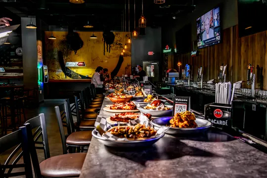 Korner Bar & Grille — American restaurant in Albany