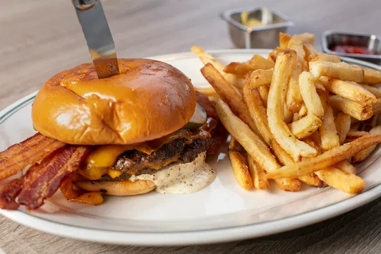 KP's Kitchen - Memorial — American restaurant in Houston