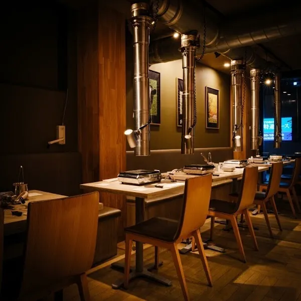 Kuroge Wagyu Restaurant HACHI — Steak restaurant in Tokyo