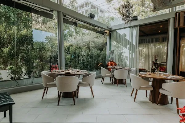 Smør Studio — Nordic restaurant in Bangkok