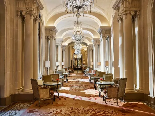 La Galerie — French restaurant in Paris
