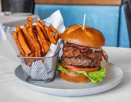La Gondola — Kosher restaurant in Los Angeles