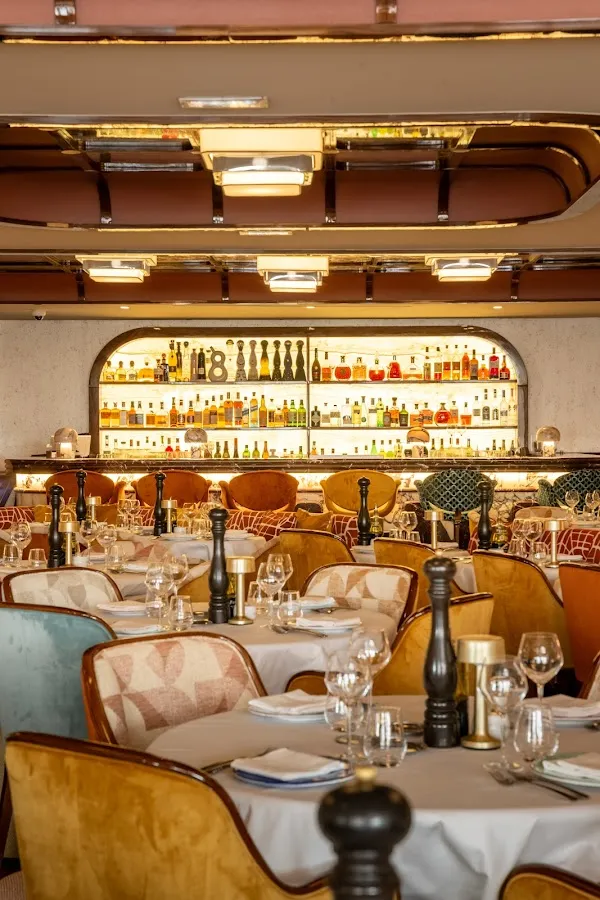 La Môme Cannes — Mediterranean restaurant in Cannes