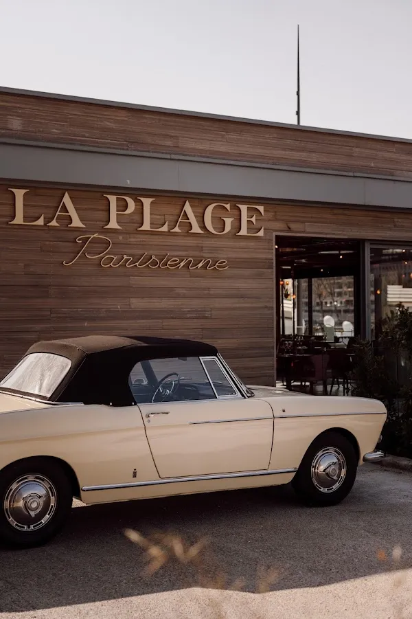 La Plage Parisienne — French restaurant in Paris