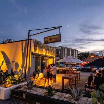 La Vecina Charlotte — Modern Mexican restaurant in Charlotte
