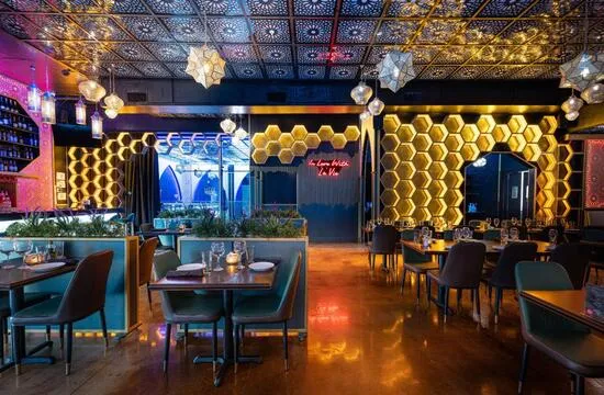 La Vie Restaurant West Palm Beach — Mediterranean restaurant in West Palm Beach