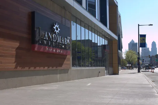 Landmark Americana University City — American restaurant in Philadelphia