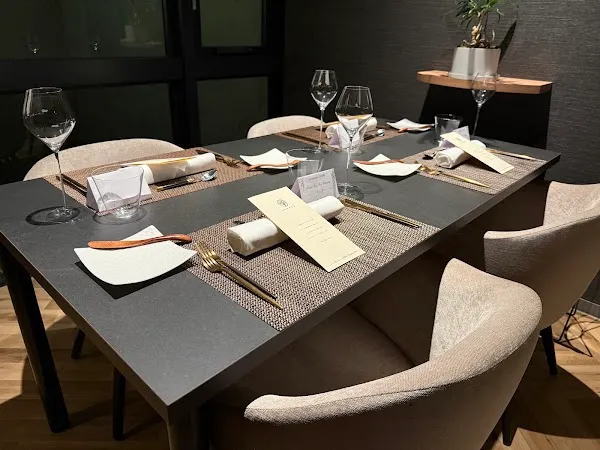 L'ARBRE — French restaurant in Tokyo