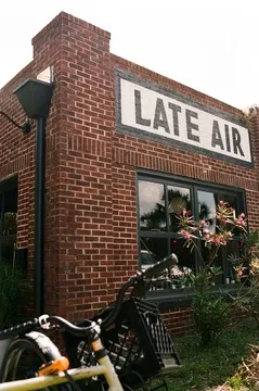 Late Air — Bistro restaurant in Savannah