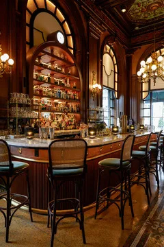 Le Cavalier — French restaurant in Wilmington
