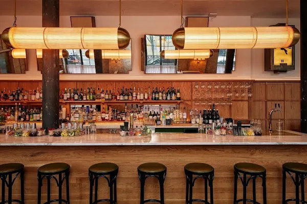 Le Crocodile — French restaurant in New York