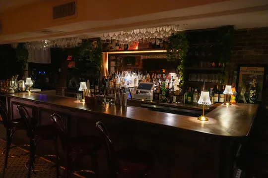 Le Tout va Bien — French restaurant in New York