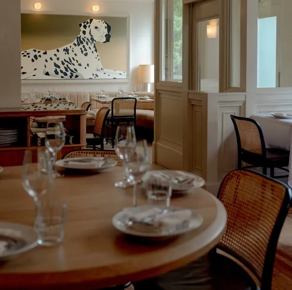 Le Violon — French restaurant in Montréal
