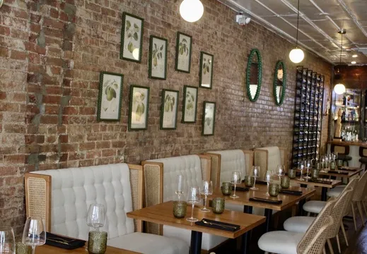 Leslie — American restaurant in New York