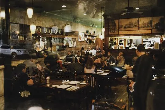 Liam's Restaurant, Lounge and Cheese Shoppe — American restaurant in Atlanta