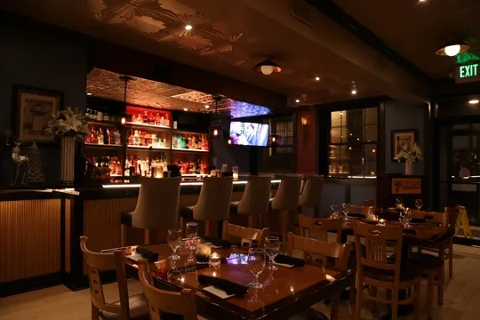 LiLLiES Italian Restaurant & Bar — Italian restaurant in Washington D.C.