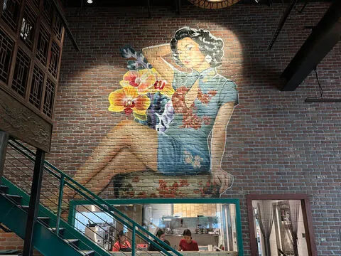 Ling Wu Grove — Asian restaurant in Austin