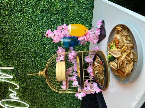 Linjee Thai — Thai restaurant in Alexandria