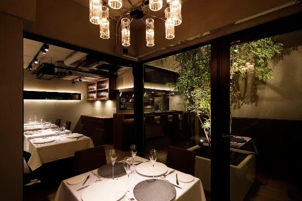 l'intemporel — French restaurant in Tokyo