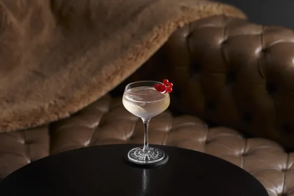 Lobby Bar at The London EDITION — Bar restaurant in London