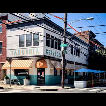Loco Pez Graduate Hospital — Mexican restaurant in Philadelphia