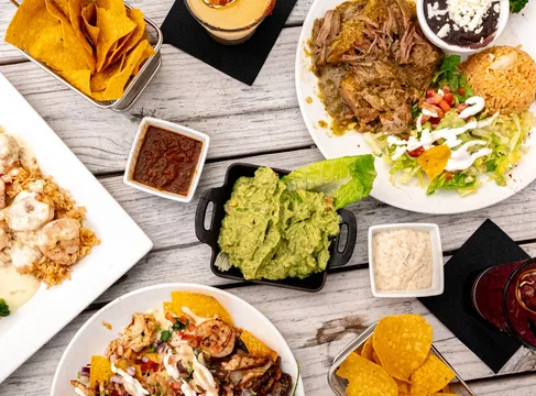 Lola's Beach Cantina — Mexican restaurant in Norfolk