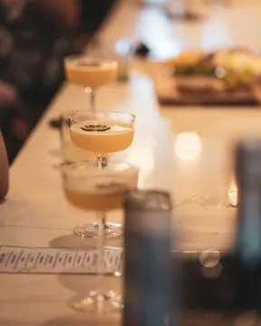 Lola’s Kitchen & Cocktails — New American restaurant in Eastport