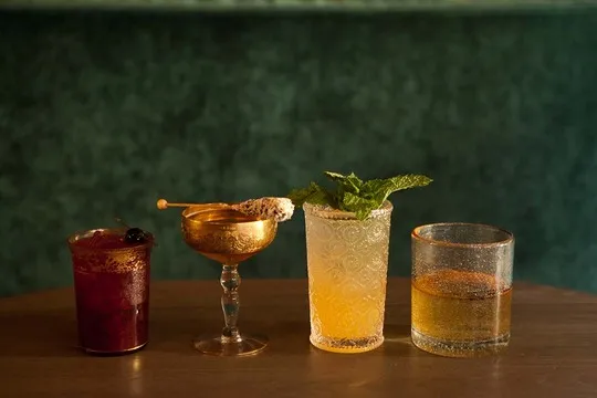 Loyall Counting Room — Cocktail Bar restaurant in Boston