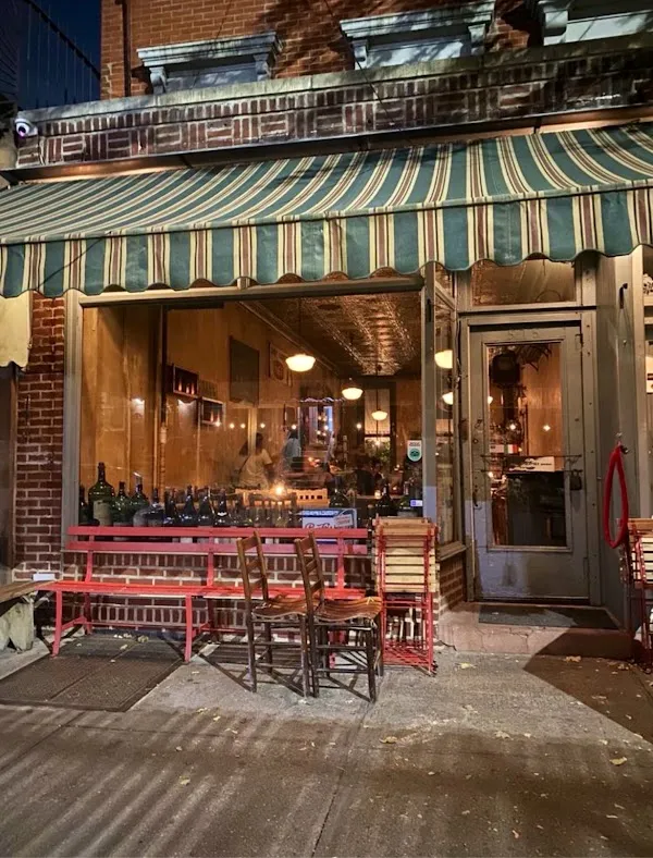 Lucali NY — Pizza restaurant in New York