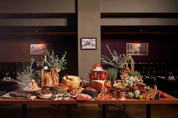 LUCE (Frasers House, a Luxury Collection Hotel) — International, Buffet restaurant in Singapore